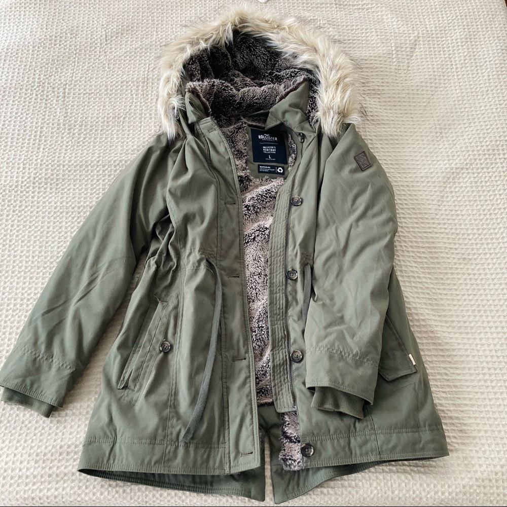 Hollister Olive Green Winter Cozy-lined Parka